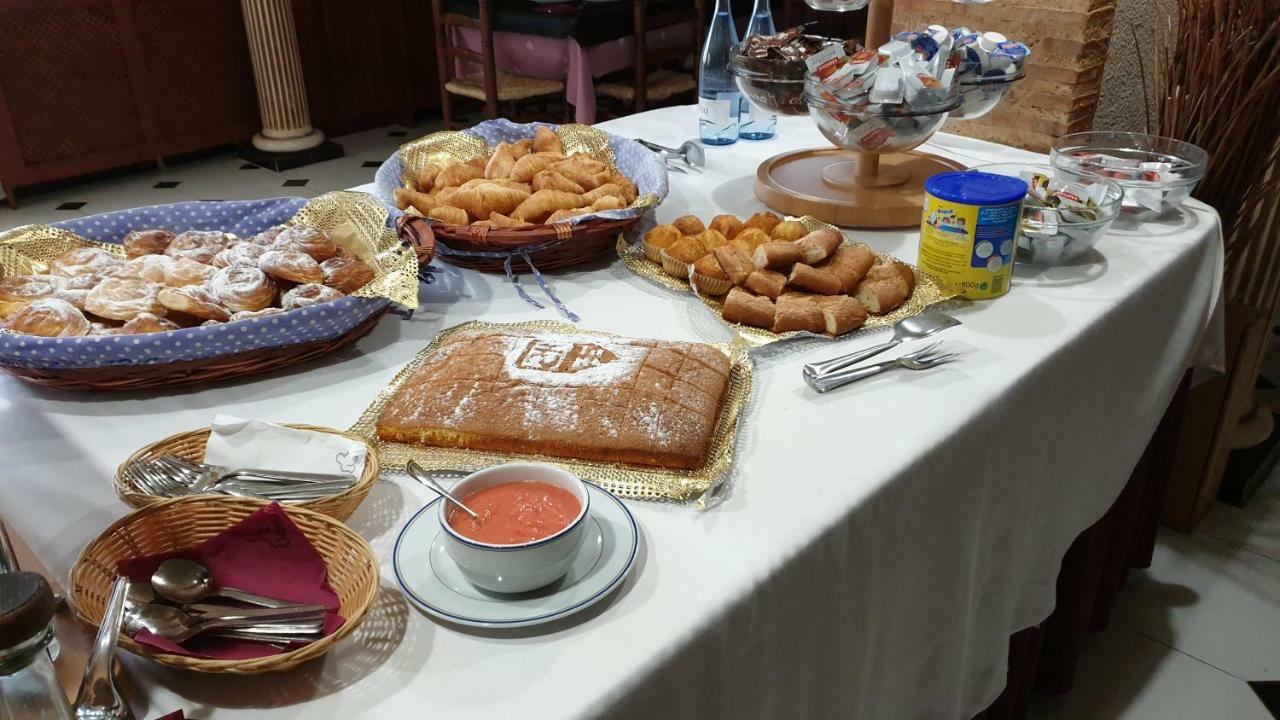 ברונצ'אלס Hotel Suiza מראה חיצוני תמונה